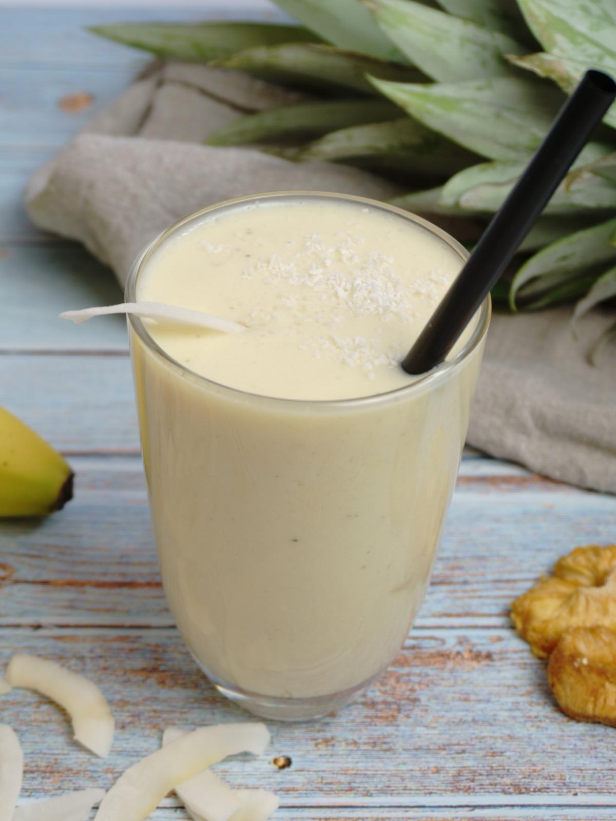 Pina Colada Smoothie 12