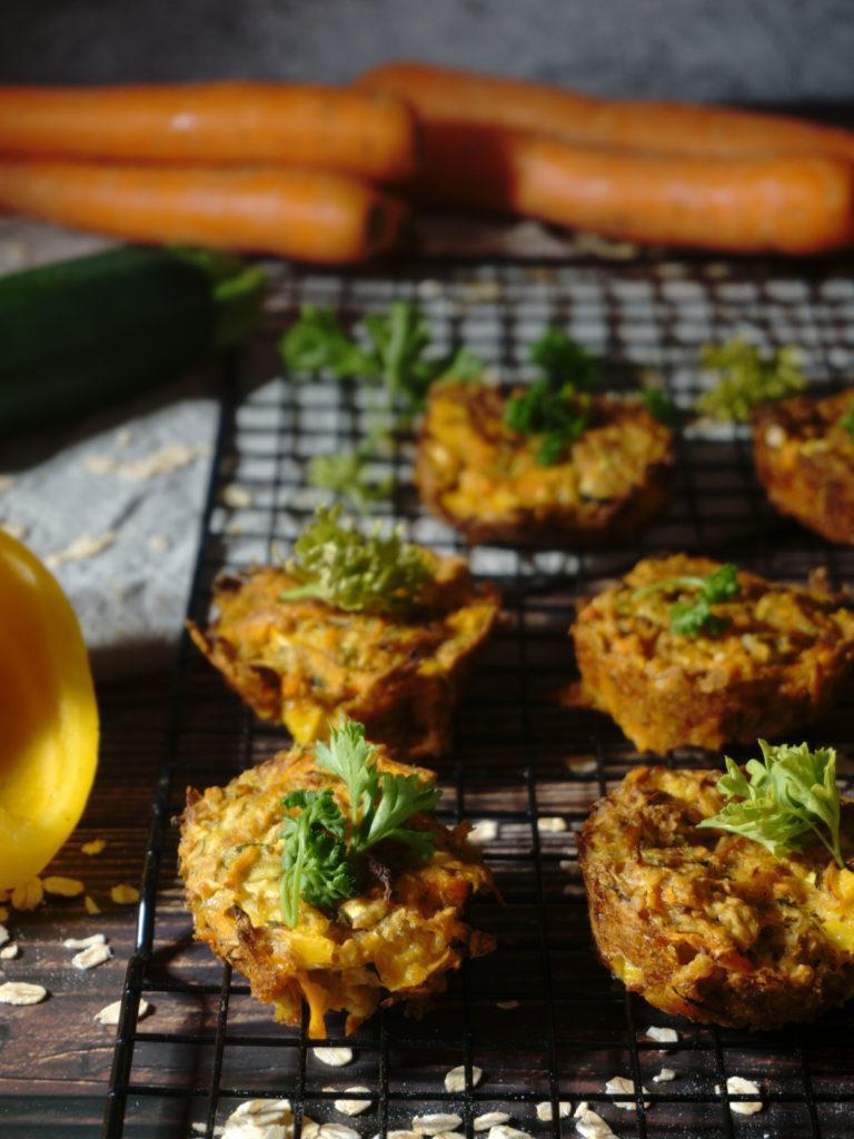 Vegane, herzhafte Gemüsemuffins