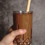 Cremiger Bananen-Schoko-Smoothie 77
