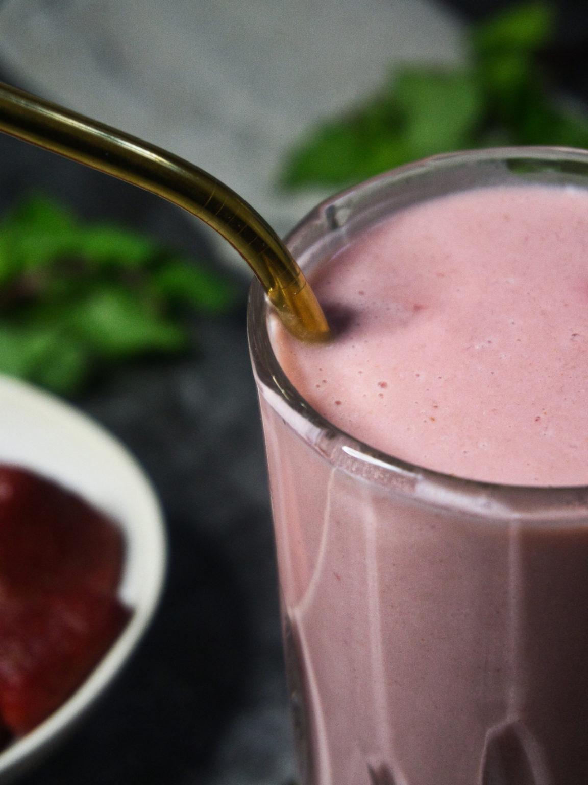 Berry Protein Shake | Healthy Recipe 🌱
