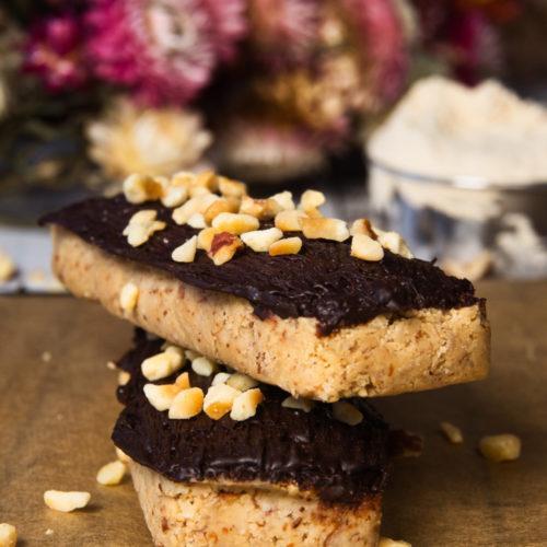 Vegan Protein Bars With Almonds 17