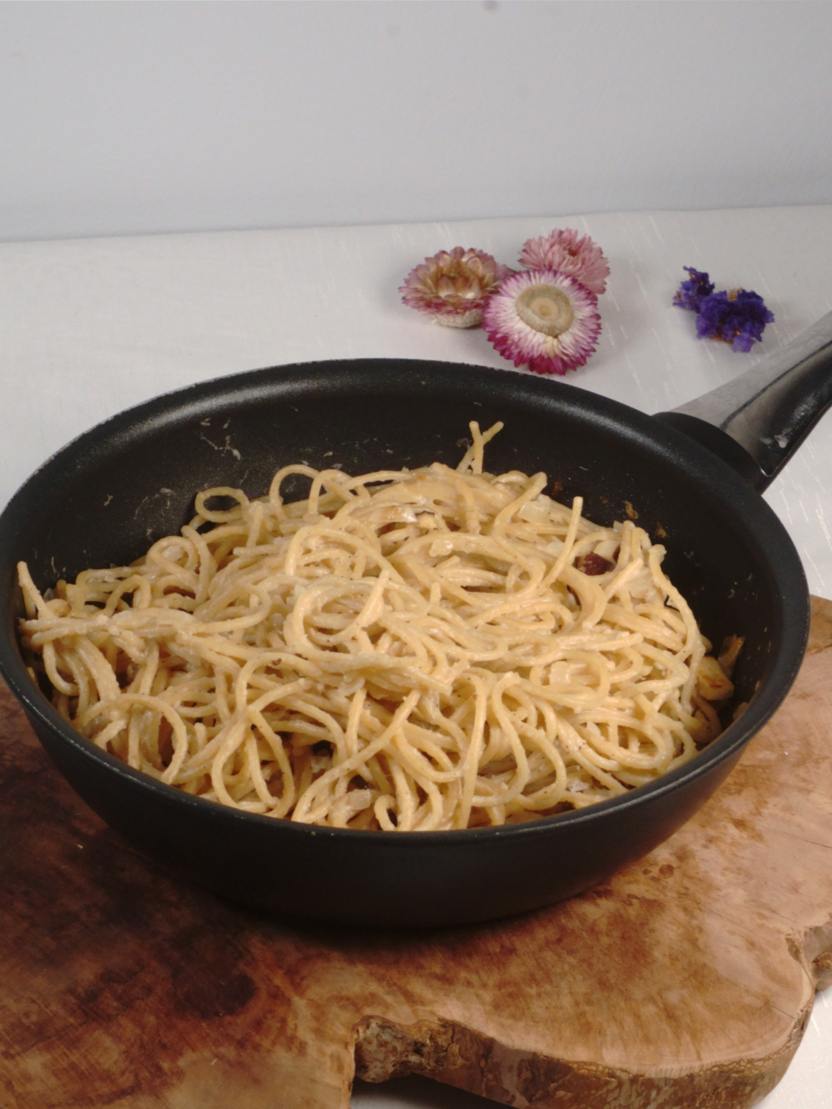 Vegan Spaghetti Carbonara 13